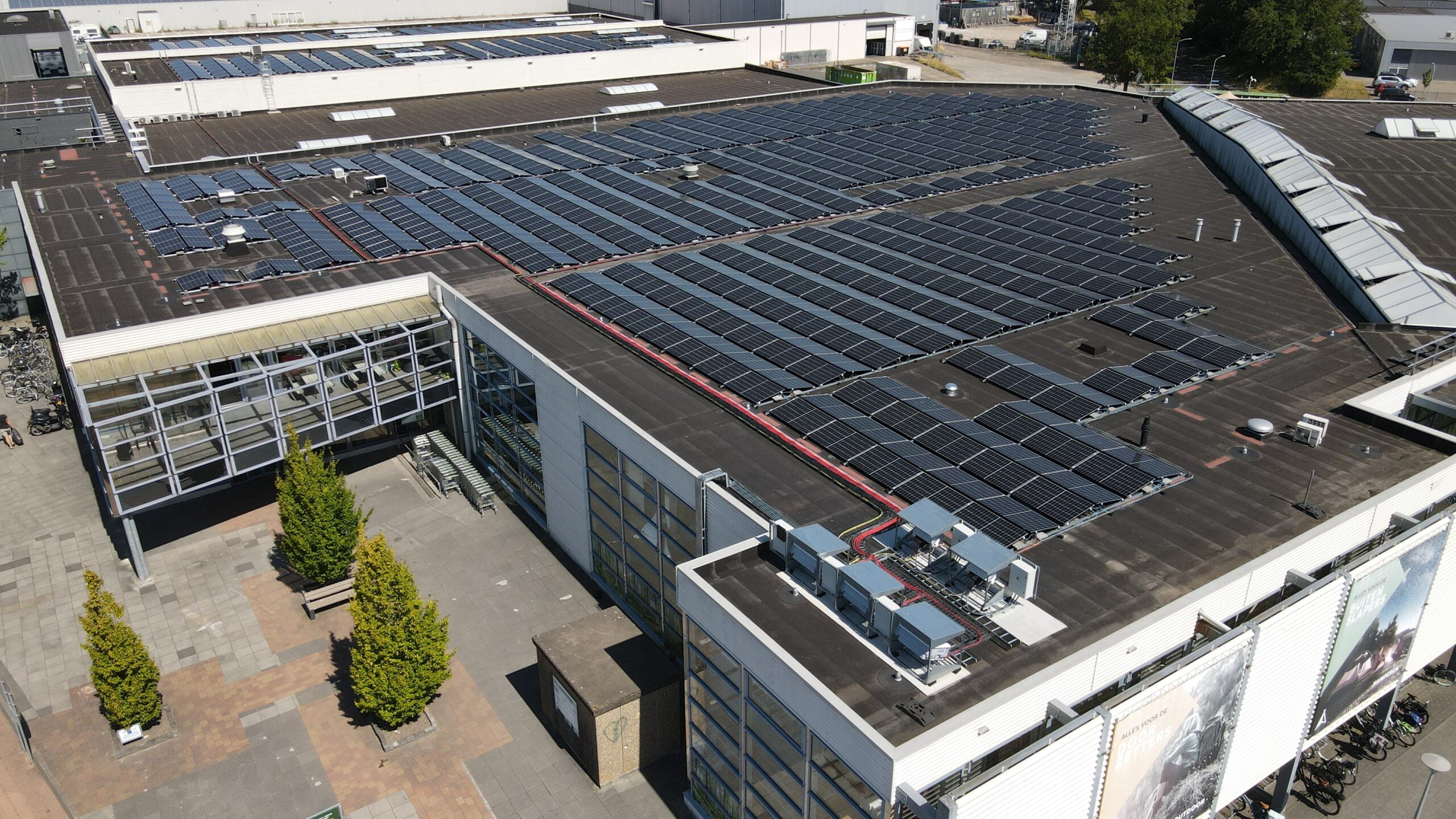 Zonnedak kampeerhal Roden Jaaroverzicht 2024: Samen bouwen, samen groeien 2